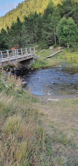 קאנילו Acollidor Estudi Amb Encant Nordic I Amb Parquing, Al Costat De Grandvalira מראה חיצוני תמונה