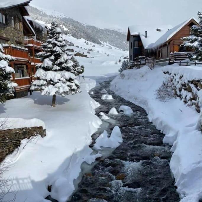 קאנילו Acollidor Estudi Amb Encant Nordic I Amb Parquing, Al Costat De Grandvalira מראה חיצוני תמונה